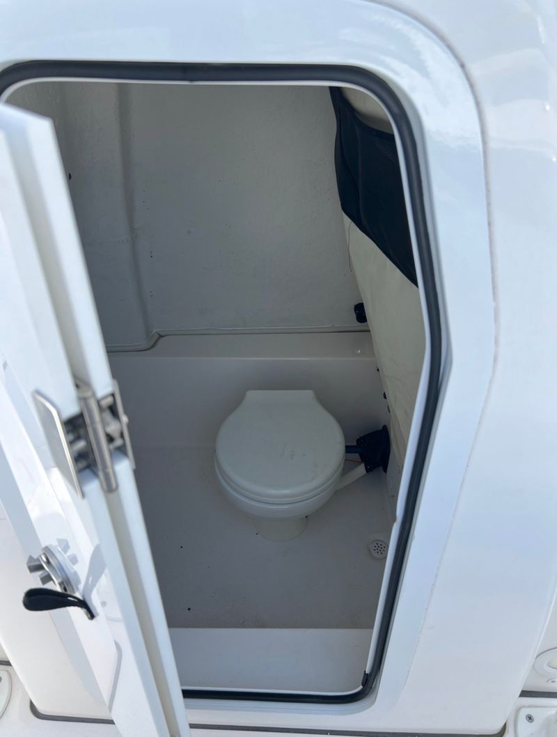Boat Image 10
