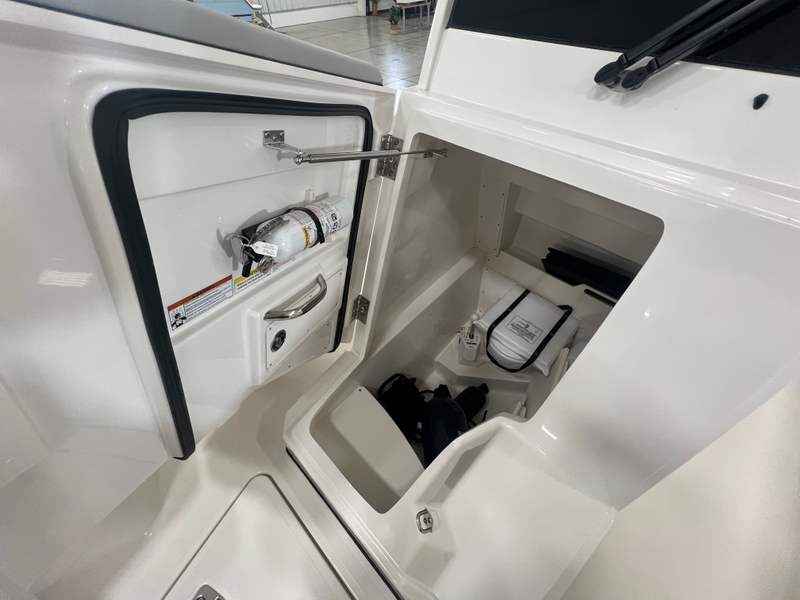Boat Image 11