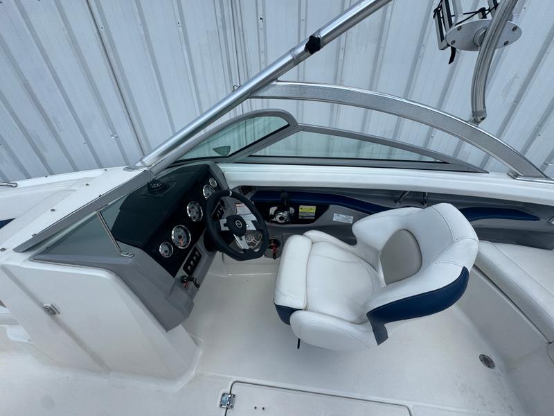 Boat Image 11