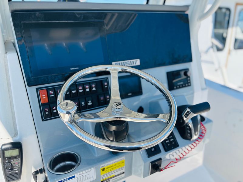 Boat Image 10