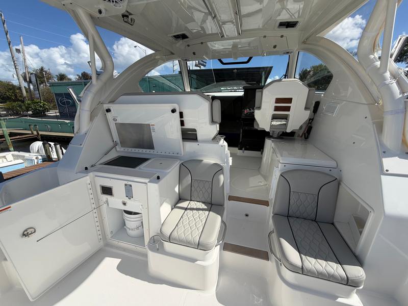 Boat Image 8