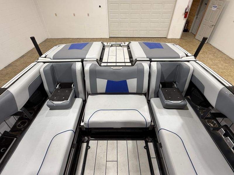 Boat Image 16