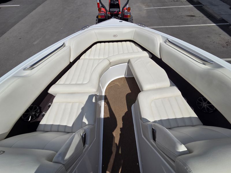 Boat Image 12