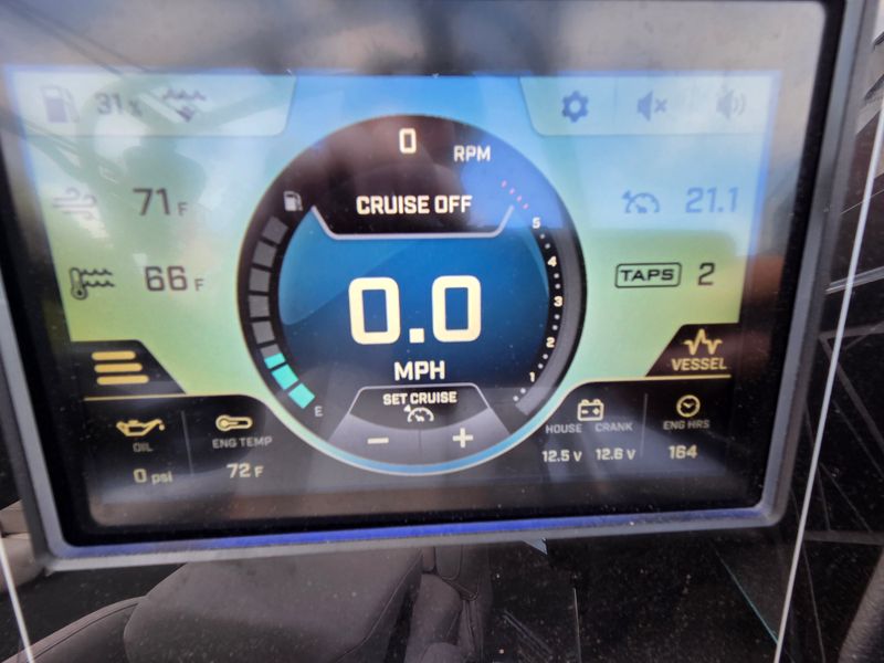 Boat Image 8