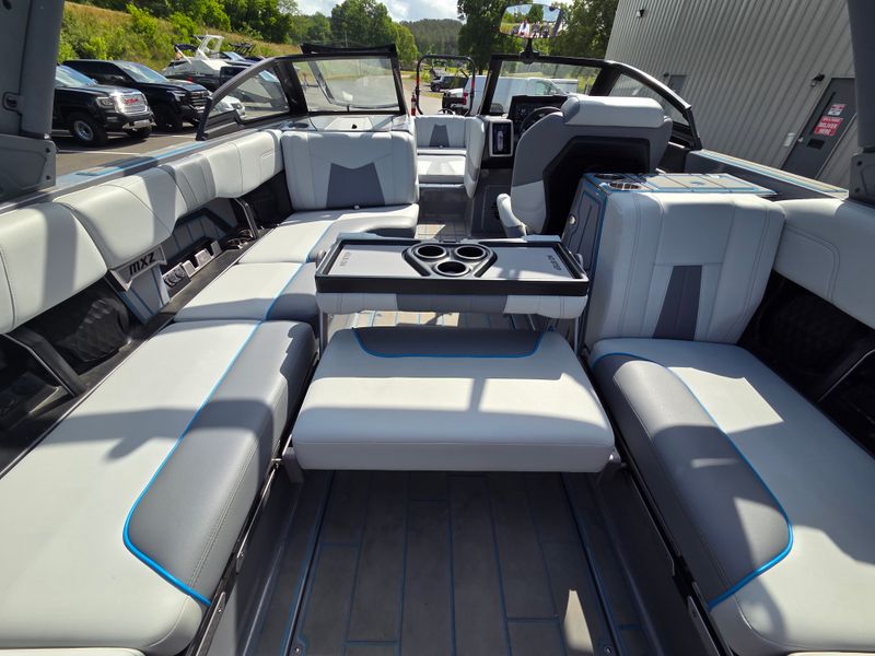 Boat Image 15
