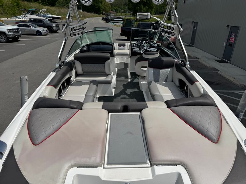 Boat Image 7